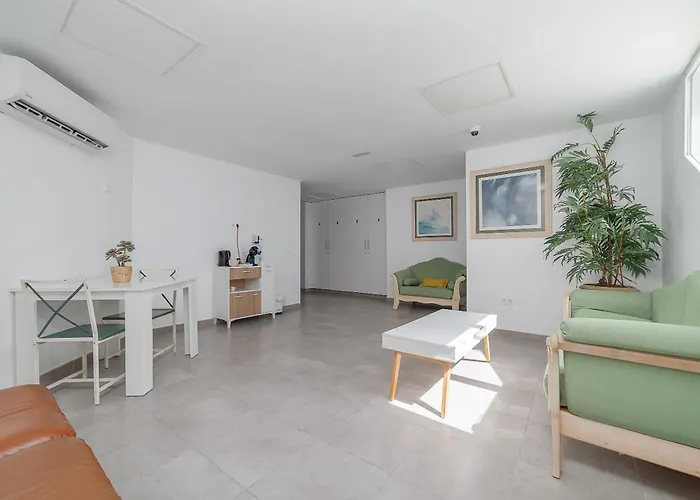 Elena 푸에르토 델 카르멘