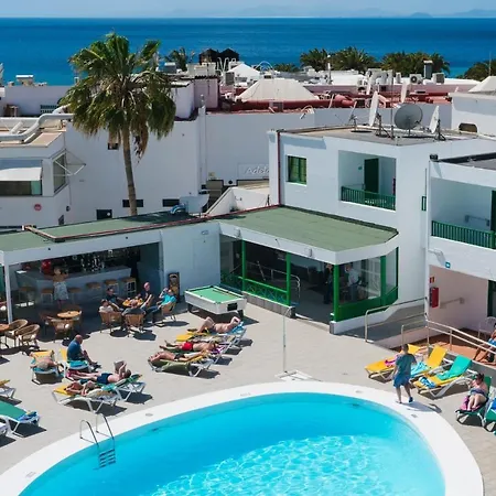 Elena * プエルト・デル・カルメン