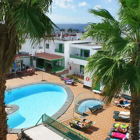 Elena * プエルト・デル・カルメン