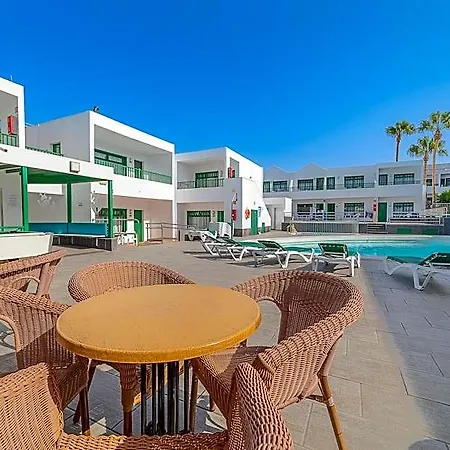 Elena Puerto del Carmen (Lanzarote)