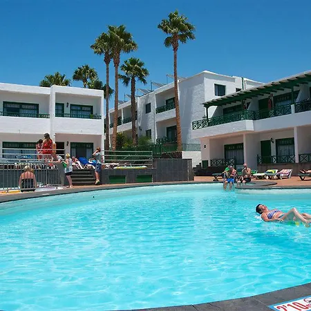 Elena * プエルト・デル・カルメン