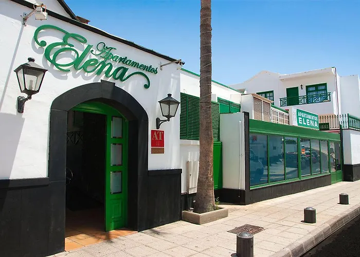 Elena Puerto del Carmen (Lanzarote)